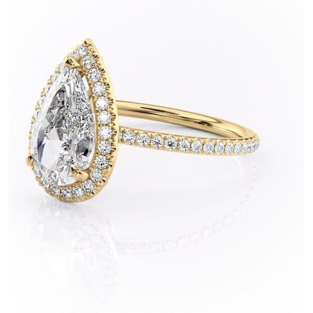 Inel de logodnă Celeste din aur Galben 14kt cu moissanite tăietură pară – Halo rafinată pentru profil mediu | Personalizează și configurează gratuit online [6]