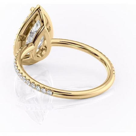 Inel de logodnă Celeste din aur Galben 14kt cu moissanite tăietură pară – Halo rafinată pentru profil mediu | Personalizează și configurează gratuit online [3]