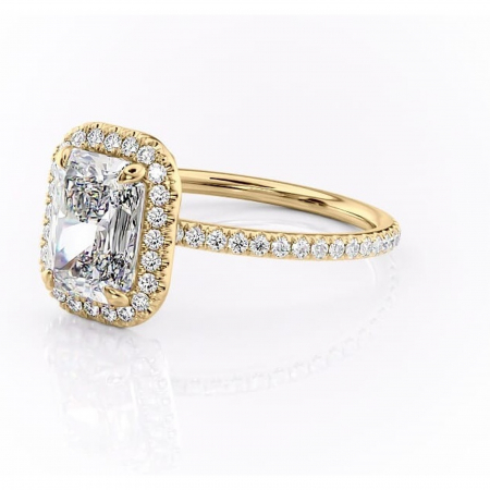Inel de logodnă Celeste din aur Galben 18kt cu moissanite tăietură radiantă – Halo rafinată pentru profil mediu | Personalizează și configurează gratuit online [6]