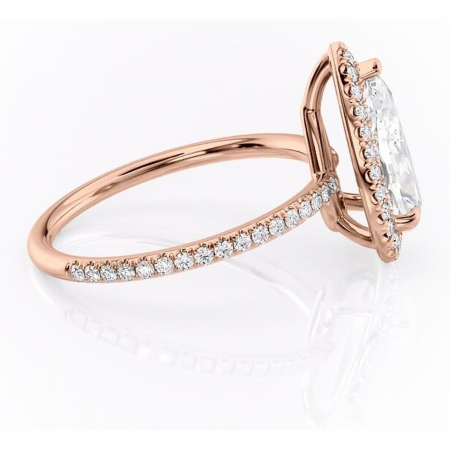Inel de logodnă Celeste din aur Rose 14kt cu moissanite tăietură pară – Halo rafinată pentru profil mediu | Personalizează și configurează gratuit online [1]
