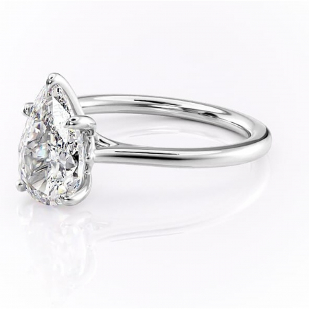Inel de logodnă Charlotte din aur Alb 14kt cu moissanite tăietură pară – Solitar rafinată pentru profil mediu | Personalizează și configurează gratuit online [6]