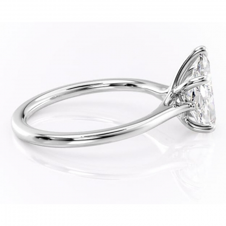 Inel de logodnă Charlotte din aur Alb 14kt cu moissanite tăietură pară – Solitar rafinată pentru profil mediu | Personalizează și configurează gratuit online [1]