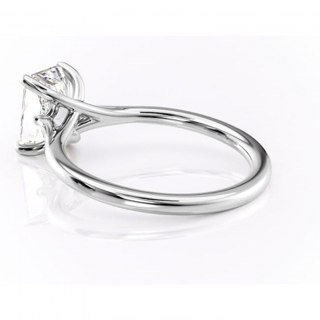 Inel de logodnă Charlotte din aur Alb 14kt cu moissanite tăietură radiantă – Solitar rafinată pentru profil mediu | Personalizează și configurează gratuit online [4]