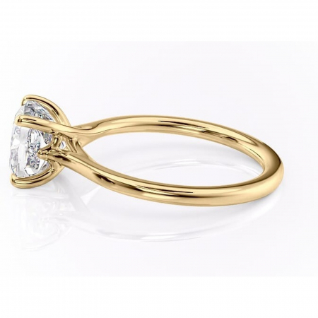Inel de logodnă Charlotte din aur Galben 18kt cu moissanite tăietură pernă – Solitar rafinată pentru profil mediu | Personalizează și configurează gratuit online [5]