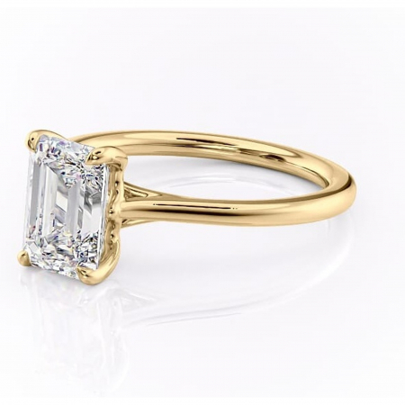 Inel de logodnă Charlotte din aur Galben 14kt cu moissanite tăietură smarald – Solitar rafinată pentru profil mediu | Personalizează și configurează gratuit online [6]
