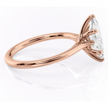 Inel de logodnă Charlotte din aur Rose 14kt cu moissanite tăietură marquise – Solitar rafinată pentru profil mediu | Personalizează și configurează gratuit online [1]