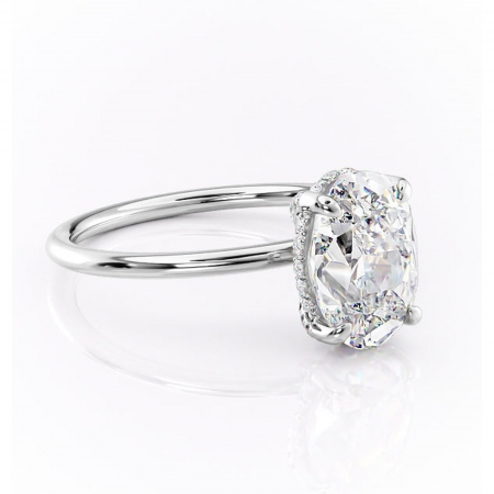 Alege forma Moissanit - Inel de logodnă Clarabelle din aur Alb 14kt cu moissanite tăietură ovală – Solitar rafinată pentru profil înalt | Personalizează și configurează gratuit online