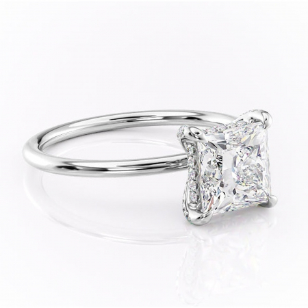 Princess - Inel de logodnă Clarabelle din aur Alb 14kt cu moissanite tăietură princess – Solitar rafinată pentru profil înalt | Personalizează și configurează gratuit online