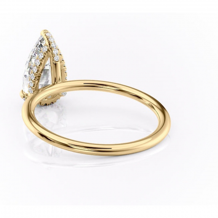 Inel de logodnă Clarabelle din aur Galben 14kt cu moissanite tăietură pară – Solitar rafinată pentru profil înalt | Personalizează și configurează gratuit online [3]