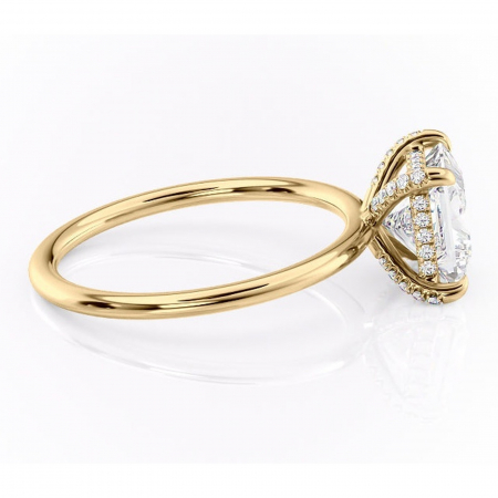 Inel de logodnă Clarabelle din aur Galben 14kt cu moissanite tăietură princess – Solitar rafinată pentru profil înalt | Personalizează și configurează gratuit online [1]