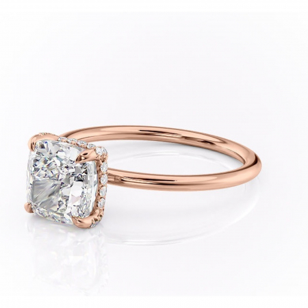 Inel de logodnă Clarabelle din aur Rose 14kt cu moissanite tăietură pernă – Solitar rafinată pentru profil înalt | Personalizează și configurează gratuit online [6]