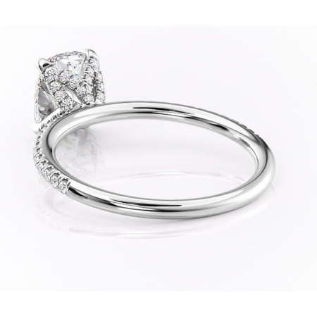 Inel de logodnă Cleo din aur Alb 14kt cu moissanite tăietură pernă – Montură pavé rafinată pentru profil înalt | Personalizează și configurează gratuit online [3]
