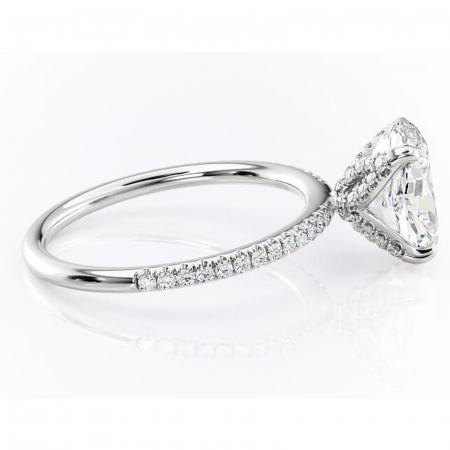 Inel de logodnă Cleo din aur Alb 14kt cu moissanite tăietură ovală – Montură pavé rafinată pentru profil înalt | Personalizează și configurează gratuit online [1]