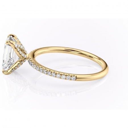 Inel de logodnă Cleo din aur Galben 14kt cu moissanite tăietură smarald – Montură pavé rafinată pentru profil înalt | Personalizează și configurează gratuit online [5]