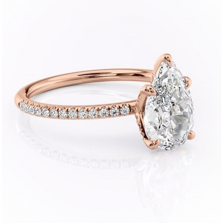 18K - Inel de logodnă Cleo din aur Rose 18kt cu moissanite tăietură pară – Montură pavé rafinată pentru profil înalt | Personalizează și configurează gratuit online