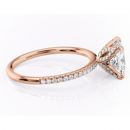Inel de logodnă Cleo din aur Rose 14kt cu moissanite tăietură princess – Montură pavé rafinată pentru profil înalt | Personalizează și configurează gratuit online [1]