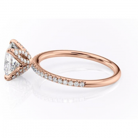 Inel de logodnă Cleo din aur Rose 14kt cu moissanite tăietură princess – Montură pavé rafinată pentru profil înalt | Personalizează și configurează gratuit online [5]