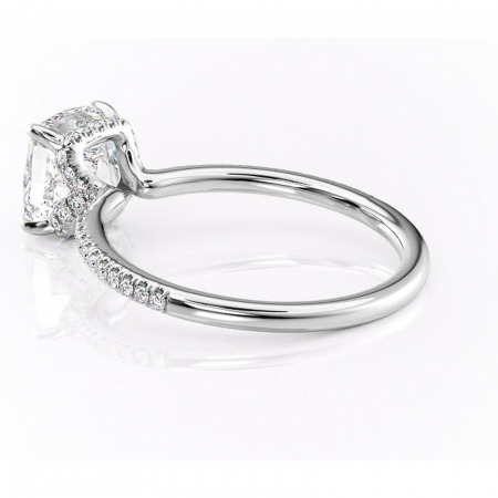 Inel de logodnă Coraline din aur Alb 14kt cu moissanite tăietură pernă – Montură pavé rafinată pentru profil înalt | Personalizează și configurează gratuit online [4]