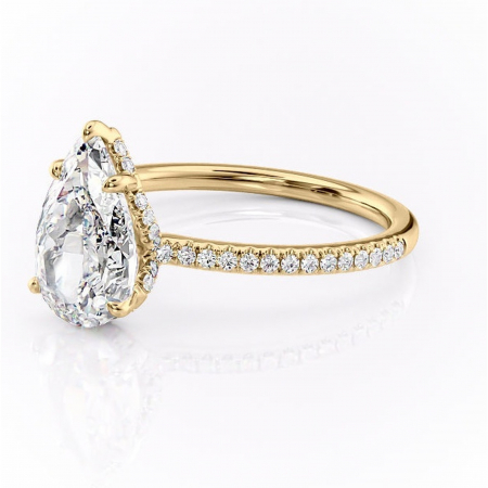 Inel de logodnă Coraline din aur Galben 18kt cu moissanite tăietură pară – Montură pavé rafinată pentru profil înalt | Personalizează și configurează gratuit online [6]