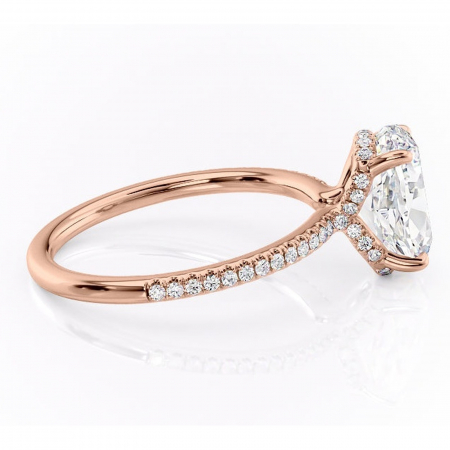 Inel de logodnă Coraline din aur Rose 18kt cu moissanite tăietură ovală – Montură pavé rafinată pentru profil înalt | Personalizează și configurează gratuit online [1]