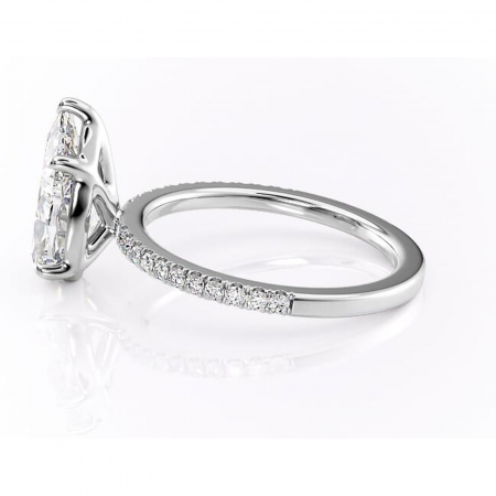 Inel de logodnă Cordelia din aur Alb 14kt cu moissanite tăietură pară – Profil pătrat rafinată pentru profil înalt | Personalizează și configurează gratuit online [5]