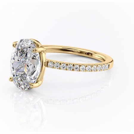Inel de logodnă Cordelia din aur Galben 14kt cu moissanite tăietură ovală – Profil pătrat rafinată pentru profil înalt | Personalizează și configurează gratuit online [6]