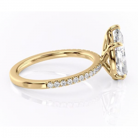 Inel de logodnă Cordelia din aur Galben 14kt cu moissanite tăietură pară – Profil pătrat rafinată pentru profil înalt | Personalizează și configurează gratuit online [1]