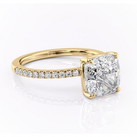 18K - Inel de logodnă Cordelia din aur Galben 18kt cu moissanite tăietură pernă – Profil pătrat rafinată pentru profil înalt | Personalizează și configurează gratuit online