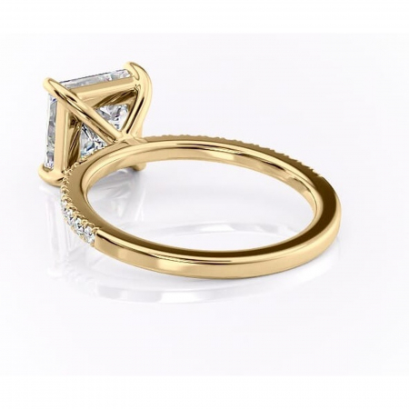 Inel de logodnă Cordelia din aur Galben 18kt cu moissanite tăietură princess – Profil pătrat rafinată pentru profil înalt | Personalizează și configurează gratuit online [3]