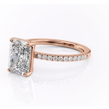 Inel de logodnă Cordelia din aur Rose 14kt cu moissanite tăietură radiantă – Profil pătrat rafinată pentru profil înalt | Personalizează și configurează gratuit online [6]