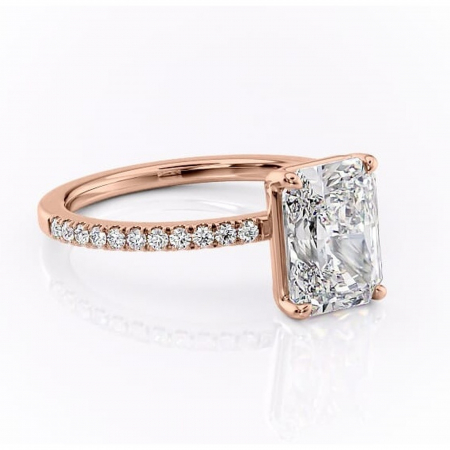 18K - Inel de logodnă Cordelia din aur Rose 18kt cu moissanite tăietură radiantă – Profil pătrat rafinată pentru profil înalt | Personalizează și configurează gratuit online