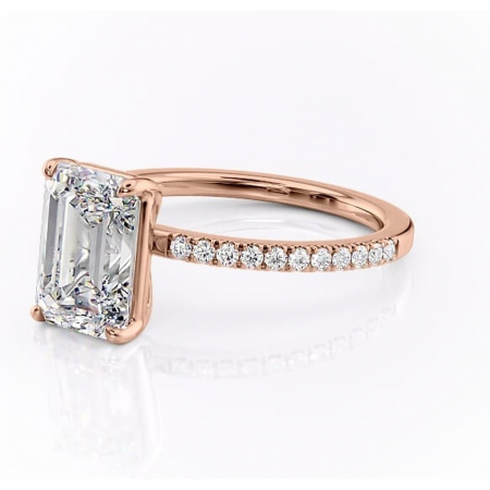 Inel de logodnă Cordelia din aur Rose 14kt cu moissanite tăietură smarald – Profil pătrat rafinată pentru profil înalt | Personalizează și configurează gratuit online [6]
