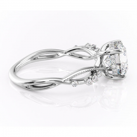 Inel de logodnă Crystal din aur Alb 14kt cu moissanite tăietură rotundă – Pietre laterale rafinată pentru profil mediu | Personalizează și configurează gratuit online [1]