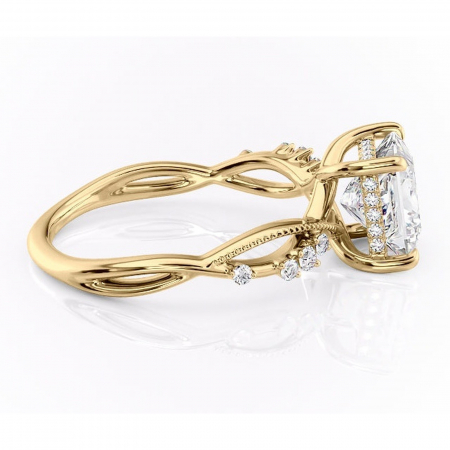 Inel de logodnă Crystal din aur Galben 14kt cu moissanite tăietură princess – Pietre laterale rafinată pentru profil mediu | Personalizează și configurează gratuit online [1]