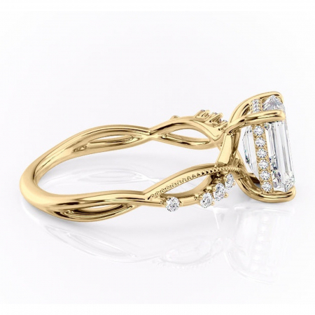 Inel de logodnă Crystal din aur Galben 14kt cu moissanite tăietură smarald – Pietre laterale rafinată pentru profil mediu | Personalizează și configurează gratuit online [1]