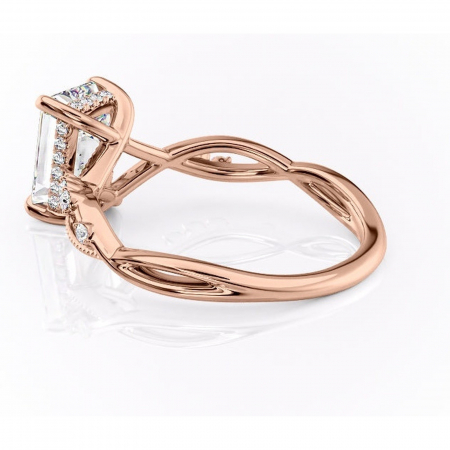 Inel de logodnă Crystal din aur Rose 18kt cu moissanite tăietură smarald – Pietre laterale rafinată pentru profil mediu | Personalizează și configurează gratuit online [4]