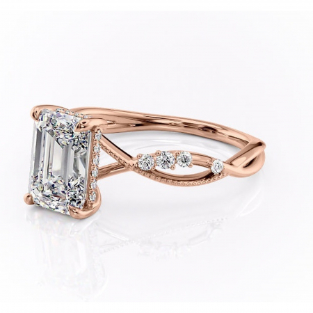 Inel de logodnă Crystal din aur Rose 18kt cu moissanite tăietură smarald – Pietre laterale rafinată pentru profil mediu | Personalizează și configurează gratuit online [6]