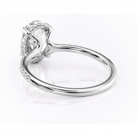 Inel de logodnă Daisy din aur Alb 14kt cu moissanite tăietură ovală – Montură pavé rafinată pentru profil jos | Personalizează și configurează gratuit online [3]