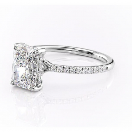 Inel de logodnă Daisy din aur Alb 18kt cu moissanite tăietură radiantă – Montură pavé rafinată pentru profil jos | Personalizează și configurează gratuit online [6]