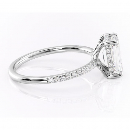 Inel de logodnă Daisy din aur Alb 14kt cu moissanite tăietură smarald – Montură pavé rafinată pentru profil jos | Personalizează și configurează gratuit online [1]