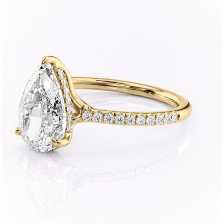 Inel de logodnă Daisy din aur Galben 14kt cu moissanite tăietură pară – Montură pavé rafinată pentru profil jos | Personalizează și configurează gratuit online [6]