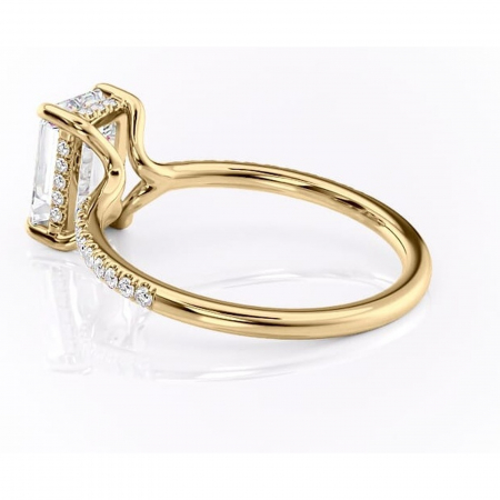 Inel de logodnă Daisy din aur Galben 18kt cu moissanite tăietură smarald – Montură pavé rafinată pentru profil jos | Personalizează și configurează gratuit online [4]