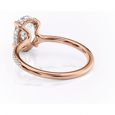 Inel de logodnă Daisy din aur Rose 14kt cu moissanite tăietură ovală – Montură pavé rafinată pentru profil jos | Personalizează și configurează gratuit online [3]