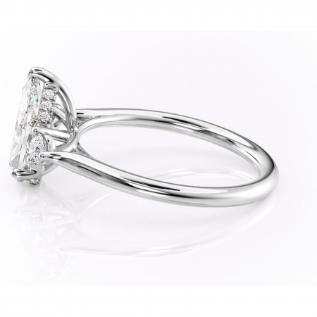 Inel de logodnă Delphine din aur Alb 14kt cu moissanite tăietură pară – Montură cu trei pietre rafinată pentru profil mediu | Personalizează și configurează gratuit online [5]