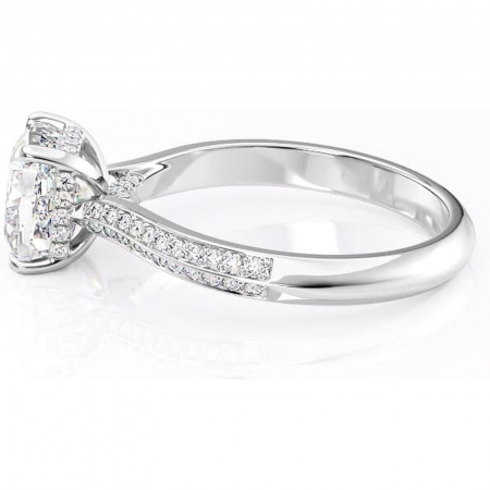 Inel de logodnă Elara din aur Alb 14kt cu moissanite tăietură pernă – Montură pavé rafinată pentru profil înalt | Personalizează și configurează gratuit online [5]