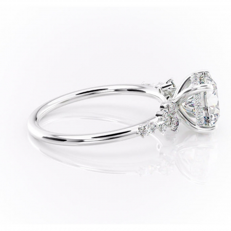 Inel de logodnă Elaris din aur Alb 14kt cu moissanite tăietură rotundă – Pietre laterale rafinată pentru profil înalt | Personalizează și configurează gratuit online [1]