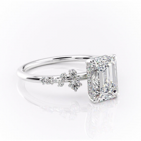 Smarald - Inel de logodnă Elaris din aur Alb 14kt cu moissanite tăietură smarald – Pietre laterale rafinată pentru profil înalt | Personalizează și configurează gratuit online