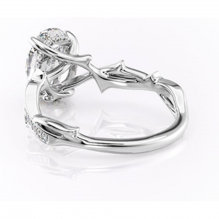 Inel de logodnă Eleanor din aur Alb 14kt cu moissanite tăietură ovală – Montură pavé rafinată pentru profil mediu | Personalizează și configurează gratuit online [3]