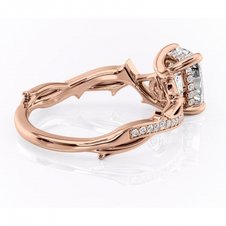 Inel de logodnă Eleanor din aur Rose 14kt cu moissanite tăietură pernă – Montură pavé rafinată pentru profil mediu | Personalizează și configurează gratuit online [2]
