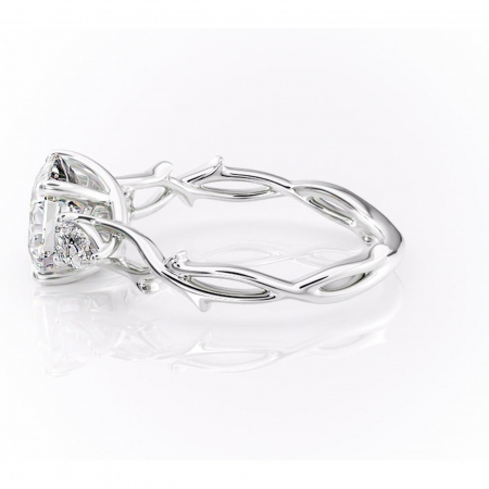 Inel de logodnă Elira din aur Alb 14kt cu moissanite tăietură asscher – Montură cu trei pietre rafinată pentru profil mediu | Personalizează și configurează gratuit online [5]